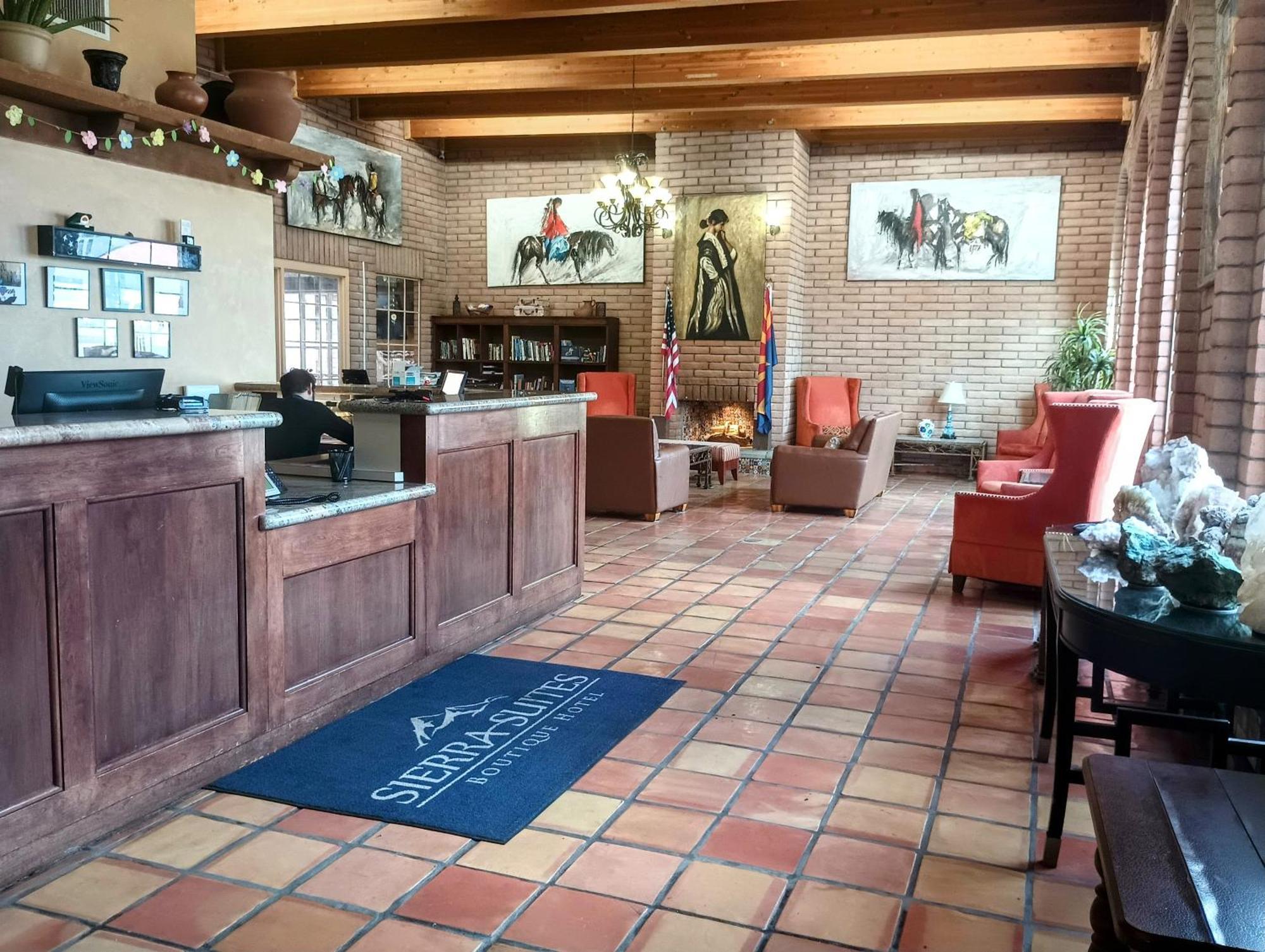 Clarion Inn Сиера Виста Екстериор снимка