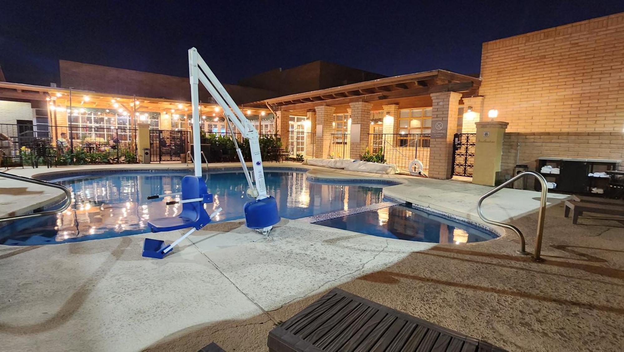 Clarion Inn Сиера Виста Екстериор снимка