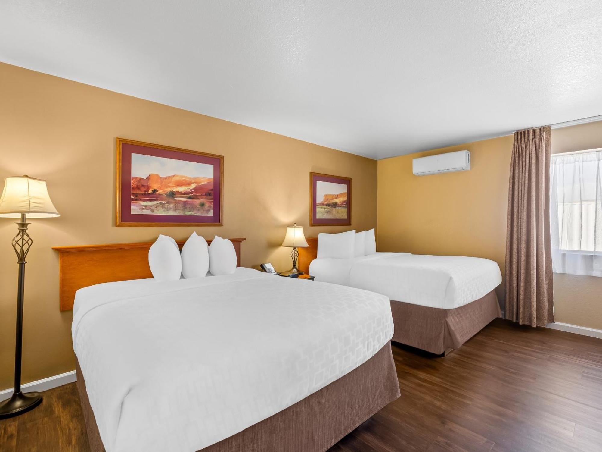 Clarion Inn Сиера Виста Екстериор снимка