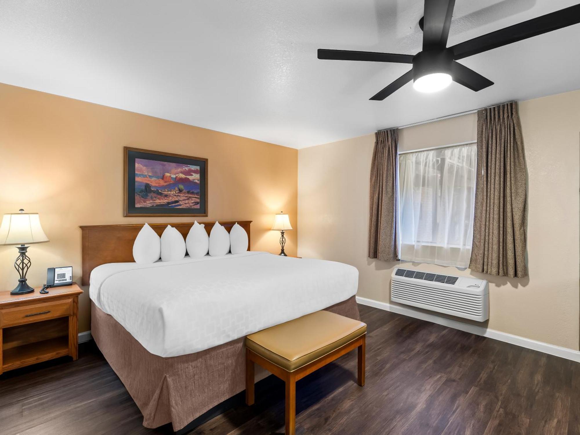 Clarion Inn Сиера Виста Екстериор снимка